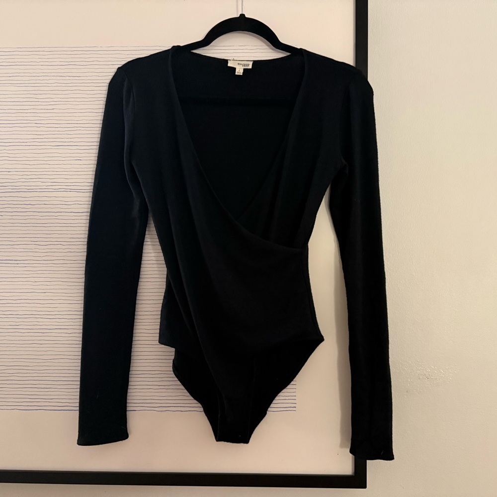 Aritzia Wilfred Free Bodysuit